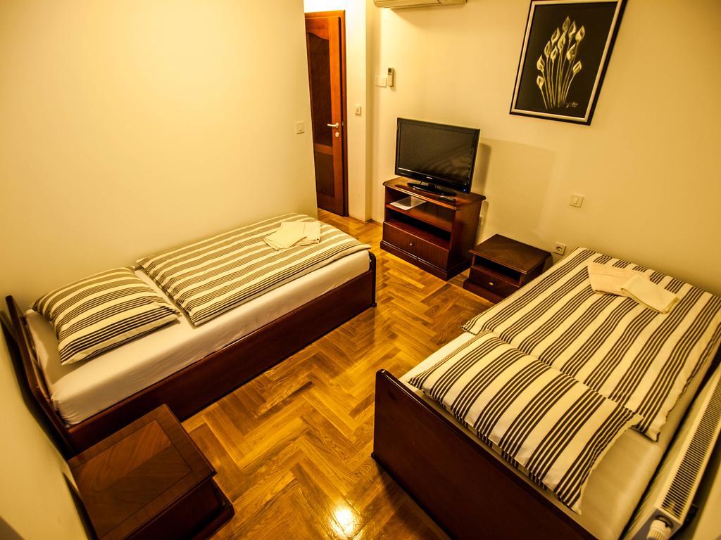 Villa Mali Raj Zagrzeb Zewnętrze zdjęcie