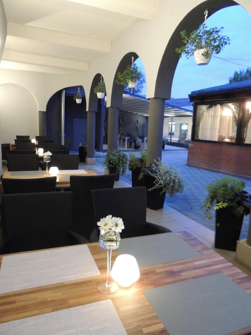 Villa Mali Raj Zagrzeb Zewnętrze zdjęcie